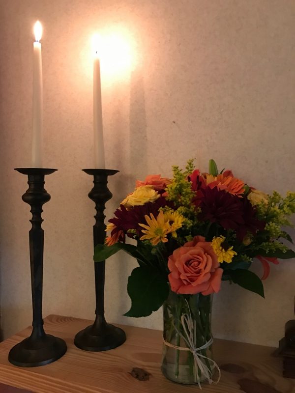 candles-and-flowers-600x800