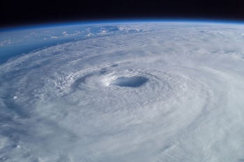 hurricane_isabel_from_iss-350x232